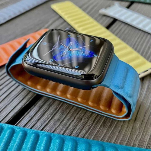 Leather Strap with Magnetic Closure for Apple Watch New