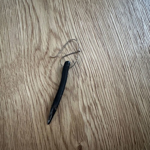 Black hanging earring like new
