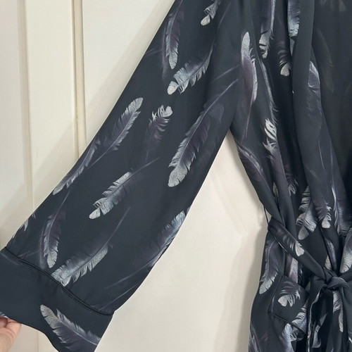 Funky Buddha kimono like new, size M with pockets and belt