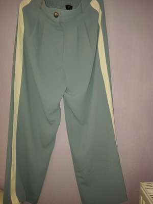 River Island pants new, size 12, high waist, stylish color