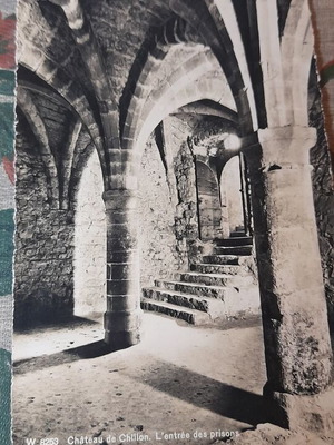 Swiss postcard 1964 used with Greek letter from Château de Chillon
