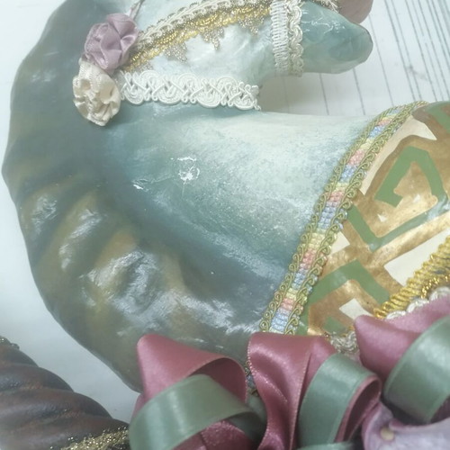 Wooden horse new with polyresin blend