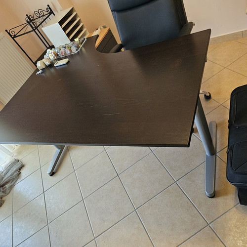 Corner office desk wenge color ergonomic design 1.60x1.20x0.80 like new