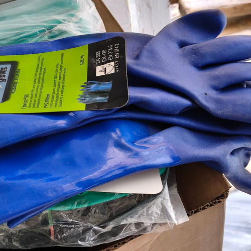 Professional Work Gloves new, blue PVC and green nitrile chemical