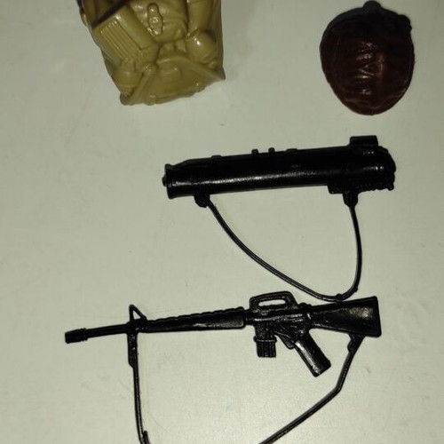 G.I.JOE Footloose (v1) 1985 Hasbro used figure with equipment