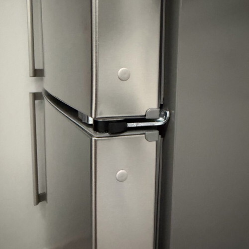 Bosch Refrigerator Freezer combo like new with No Frost and eco mode