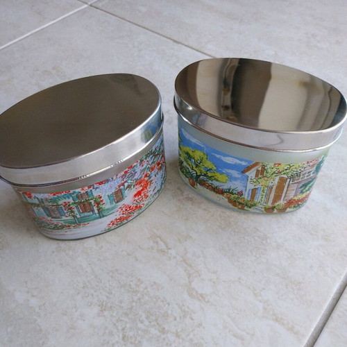 Storage jars used by M. Ktistopoulou for Loumidis, set of 2
