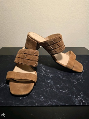Frau women's leather sandals used, brown, size 40