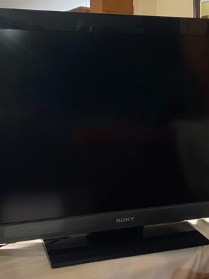 Sony Bravia 42in used TV works normally