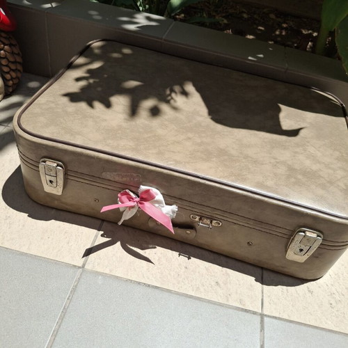 Vintage Decorative Suitcase shabby chic used, romantic floral upcycled