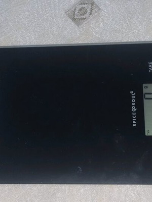 Spice&Soul kitchen scale like new, compact and lightweight