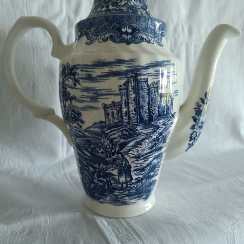 Vintage Old Country Castles coffee set 15 pieces like new