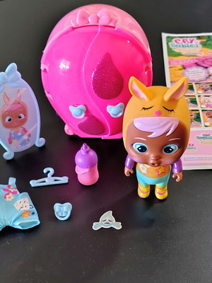 Mini Cry Babies Magic Tears Dress Me Up series like new