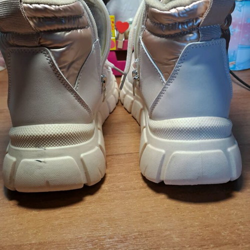 Women's boots like new, size 37