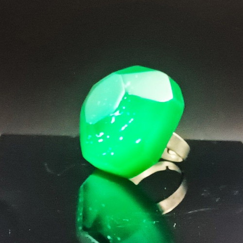 GEMS plexiglas ring in various colors new