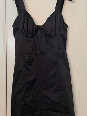 Bershka satin mini dress like new, black, size S