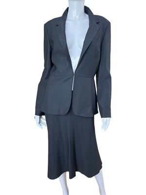 Sportmax black suit like new, size IT44, USA12, F42
