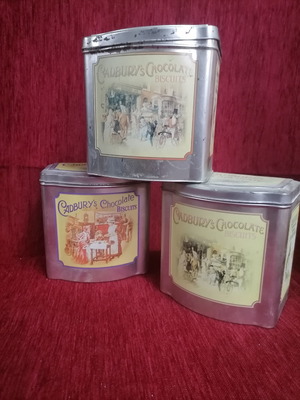 Колекционерски метални кутии употребявани, комплект от три