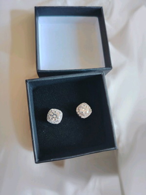 Silver Moissanite 2ct Halo Design Earrings new with 2 certificates