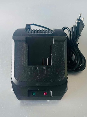 Ταχυφορτιστής μπαταριών AGT Professional NX-5178-675 μεταχειρισμένος, 18V