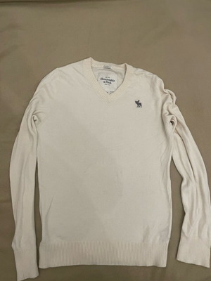 Abercrombie cardigan medium like new