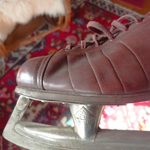 Vintage leather handmade ice skates used, size 41