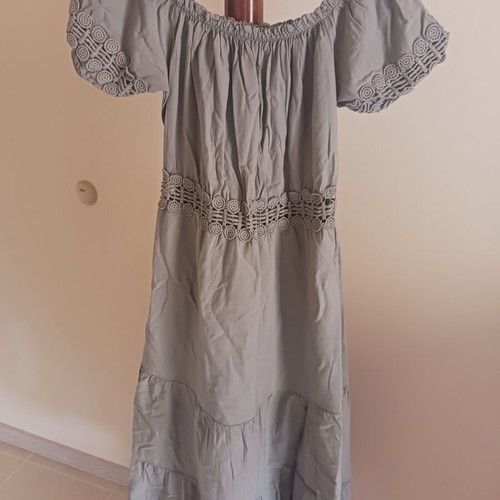 Summer dress with side slit, khaki color