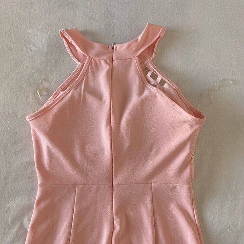 Baby pink dress like new with built-in cups and zipper