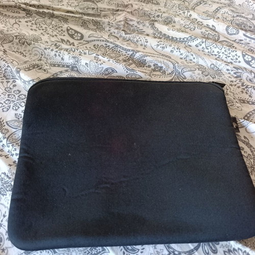 Laptop or tablet case, black