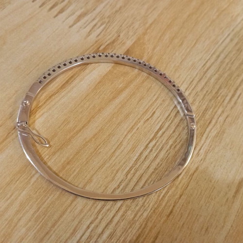 White gold bracelet with zircon like new