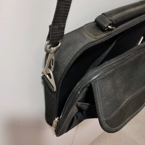 Black crossbody laptop bag like new