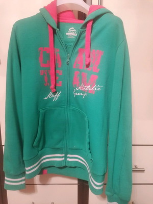 Caan jacket used with light fleece and hood, green size M