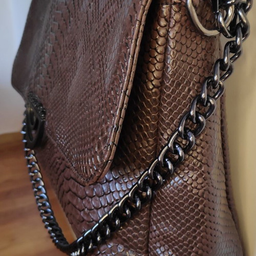 Christina Malle shoulder bag like new, embossed brown