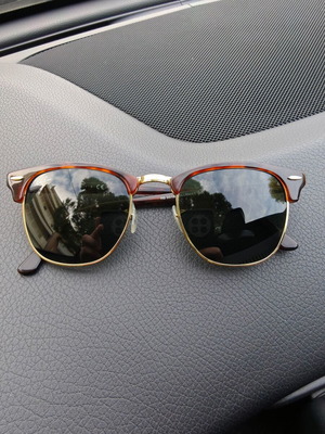 Ray Ban Clubmaster Unisex sunglasses like new, brown acetate frame