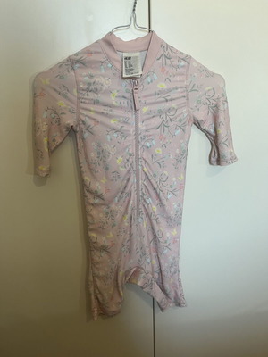 H&M Girls' One-Piece Swimsuit like new, size 2-4Y 98/104, pink