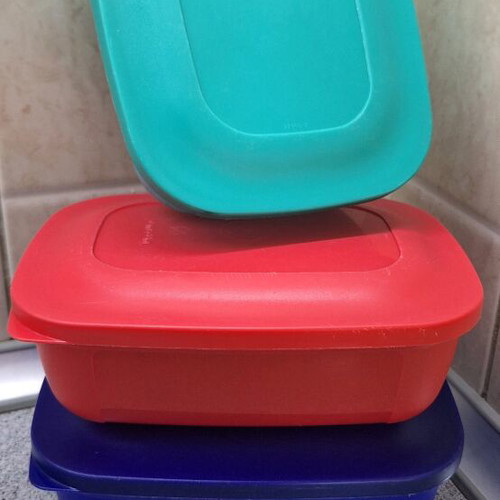 Tupperware set of 3 containers 500ml new