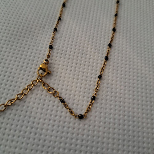 Eye necklace new, gold color, very special