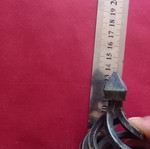 Metal finial