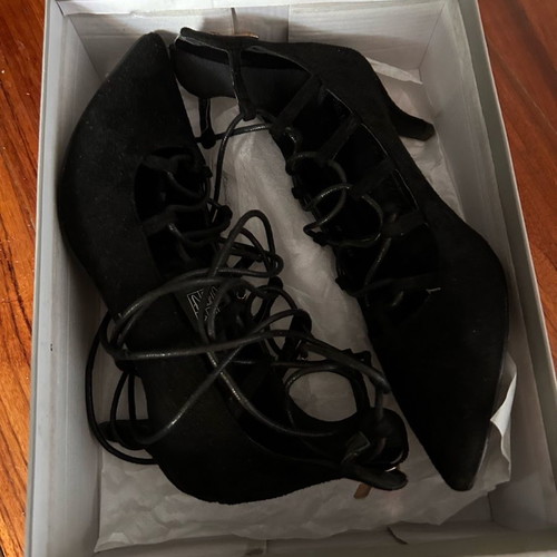 Migato women's black shoes used size 37, pumps