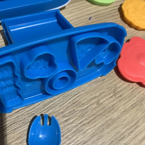 Play Doh Toaster Set like new with many designs