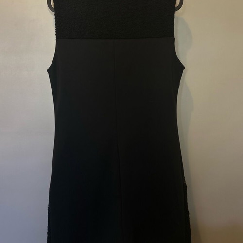 Queen of hearts sleeveless dress with pockets like new, black