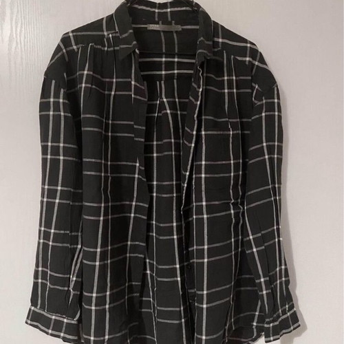 Black checked shirt size S like new