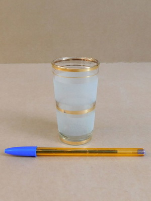 Small glass with gold paint vintage