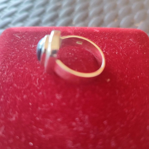 Silver 925 ring with genuine blue stone like new