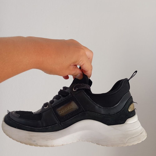 Calvin Klein sneakers size 39 used, black and white