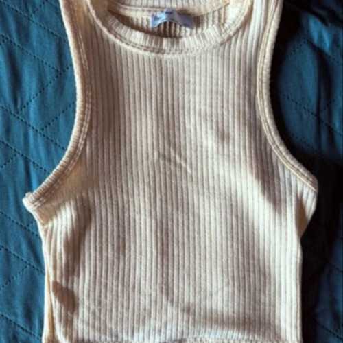 Bershka Yellow Summer Sleeveless Top Size S Like New