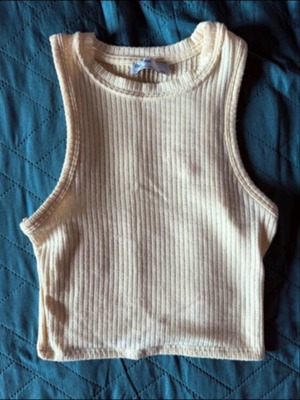 Bershka Yellow Summer Sleeveless Top Size S Like New