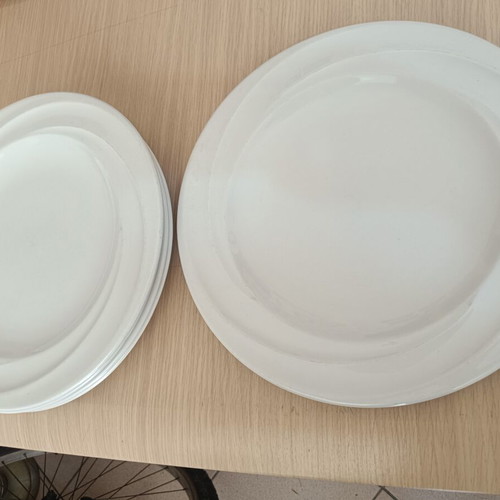 Churchill serving platters set of 5 used, 32 cm diameter, white porcelain