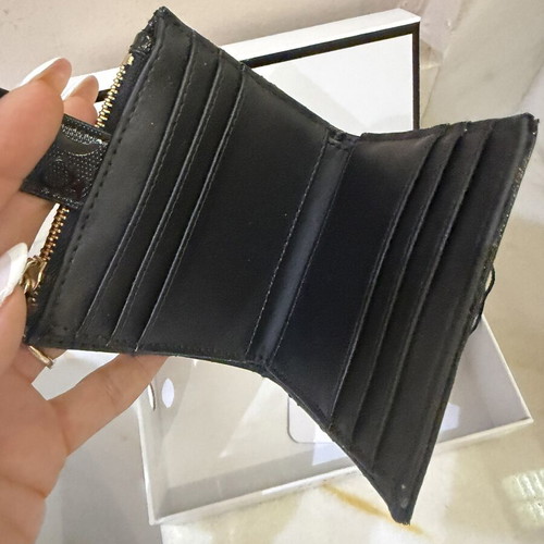 Guess wallet like new, black