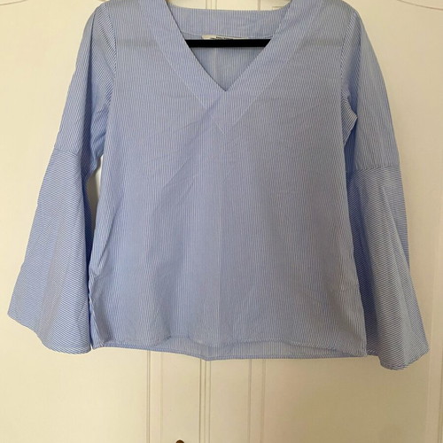Zara striped bell sleeve cotton blouse size XS like new